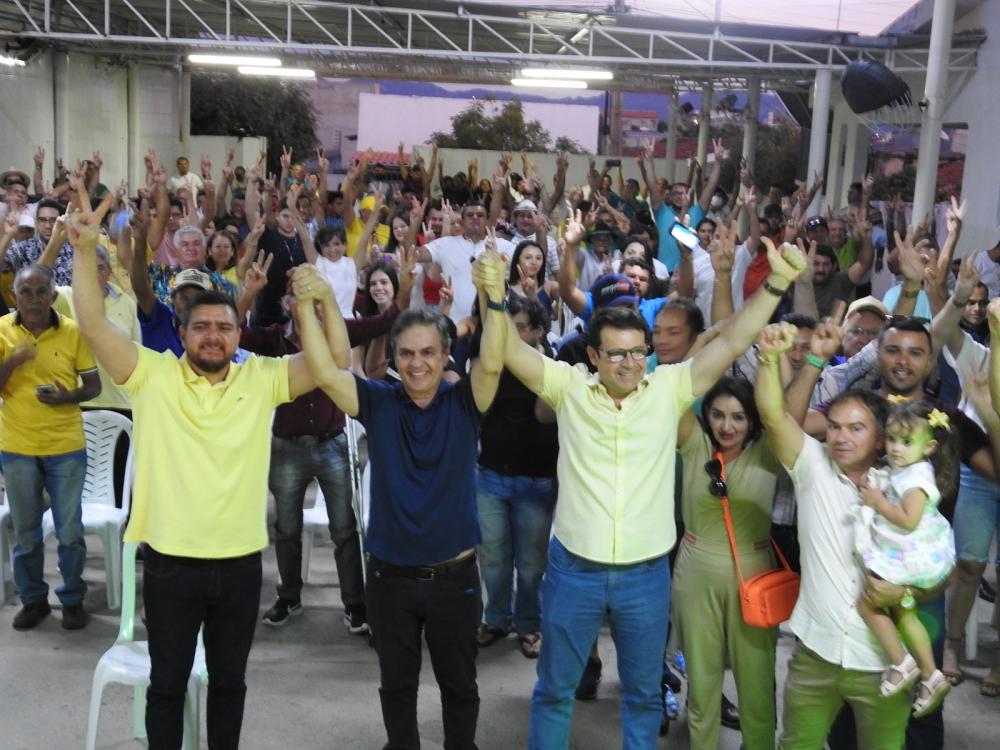 Dr. Ramonilson lança pré-candidatura a Deputado Estadual. Evento reuniu lideranças do Cariri e Sertão da Paraíba
