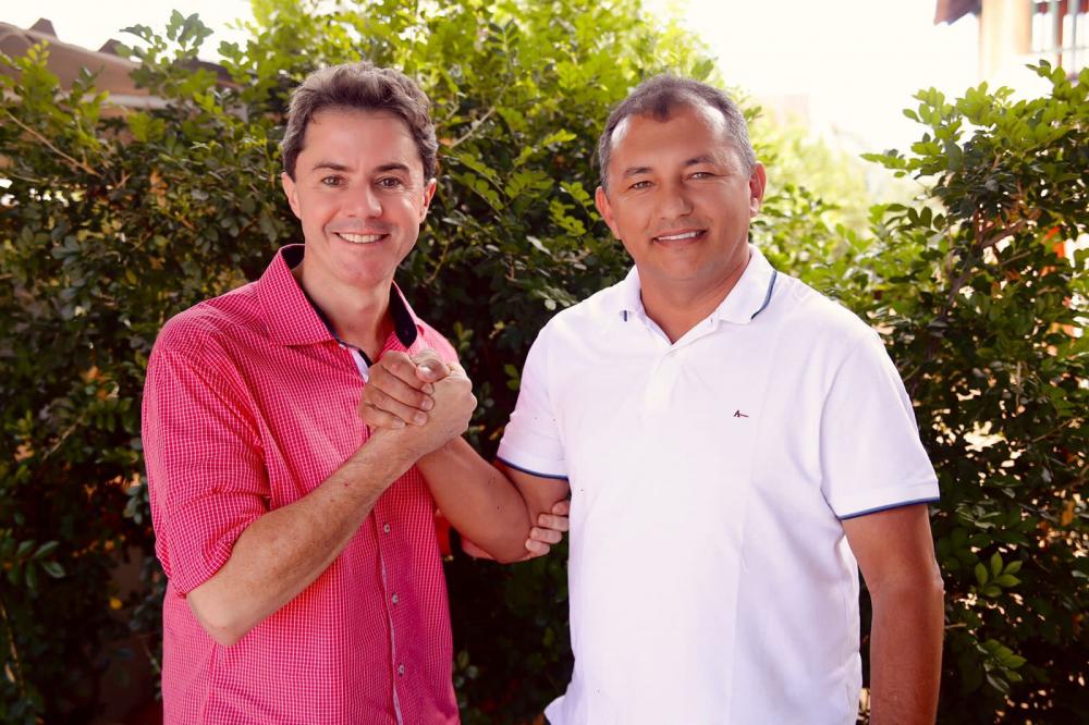 Prefeito Suelio, vereadores e lideranças de Catingueira anunciam apoio à pré-candidatura de Veneziano a governador