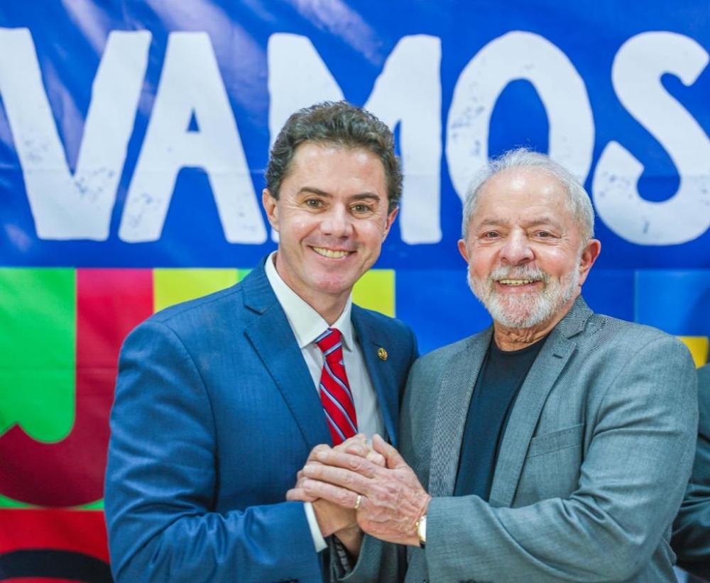 A exemplo de Lula, Veneziano também assina manifesto em defesa da Democracia e contra os ataques ao sistema eleitoral brasileiro 