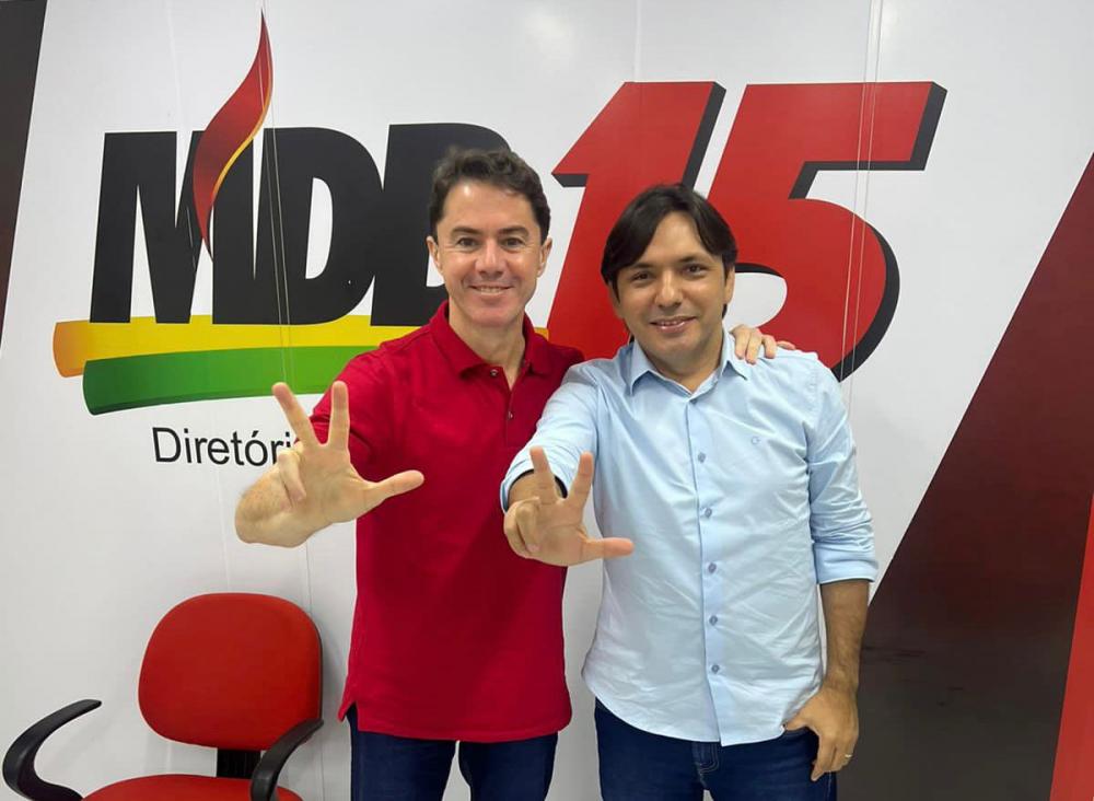 Veneziano recebe o apoio do prefeito de Manaíra, Dr. Messias Simão, e de todo o seu grupo político