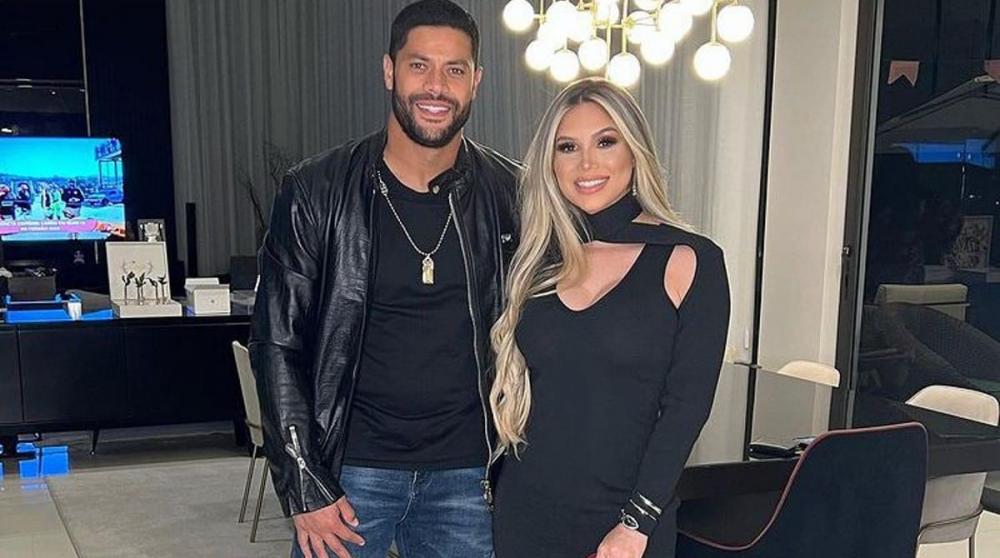  Hulk faz declaração à Camila Ângelo na web e atitude inusitada com os seguidores chama atenção