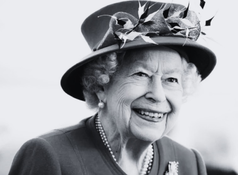 Morre a rainha Elizabeth II, aos 96 anos, na Escócia