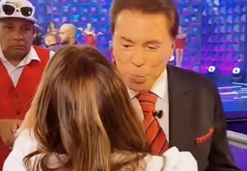 Silvio Santos retorna ao SBT e emociona plateia e funcionários