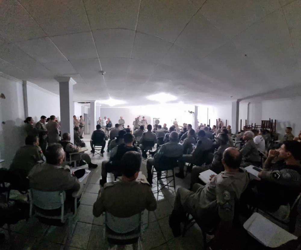 Polícia Militar reúne militares para planejamento e orientações sobre a segurança durante as Eleições 2022 em Patos e região