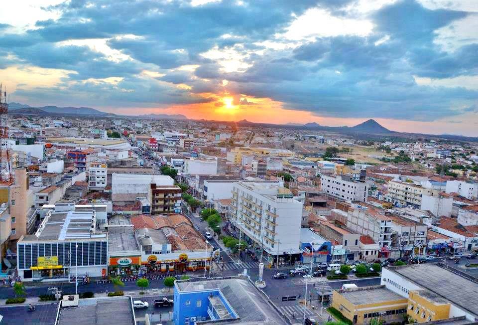 VC NA MÍDIA parabeniza Patos pelos seus 119 Anos de Emancipação Política