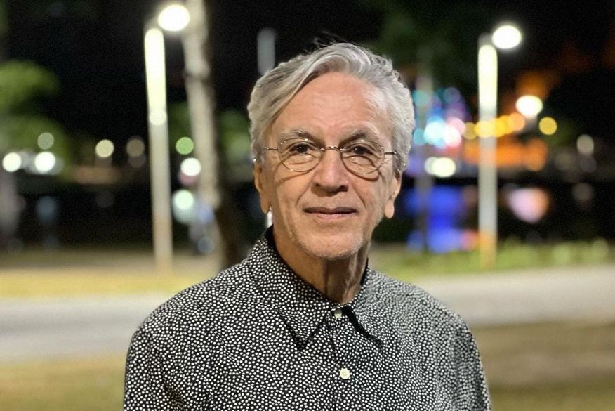 Após show, Caetano Veloso passeia pelo Centro de João Pessoa e posta fotos em pontos turísticos