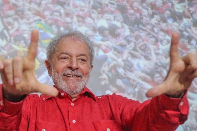 Lula vence o segundo turno e volta para o terceiro mandato de presidente