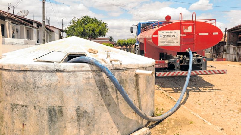 Bancada paraibana articula liberação de recursos para Operação Carro-Pipa