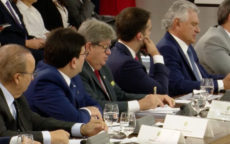 João passa a integrar Conselho da Federação presidido por Lula, anuncia ministro Alexandre Padilha