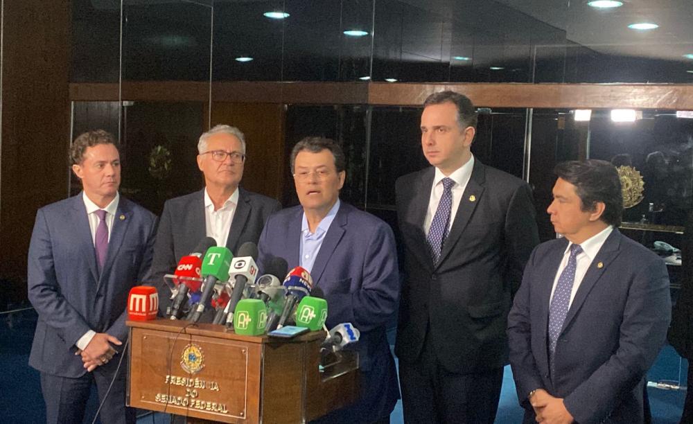 Líder do MDB no Senado diz que apoio a Pacheco presidente e Veneziano vice é “compromisso com a democracia e o desenvolvimento do país”