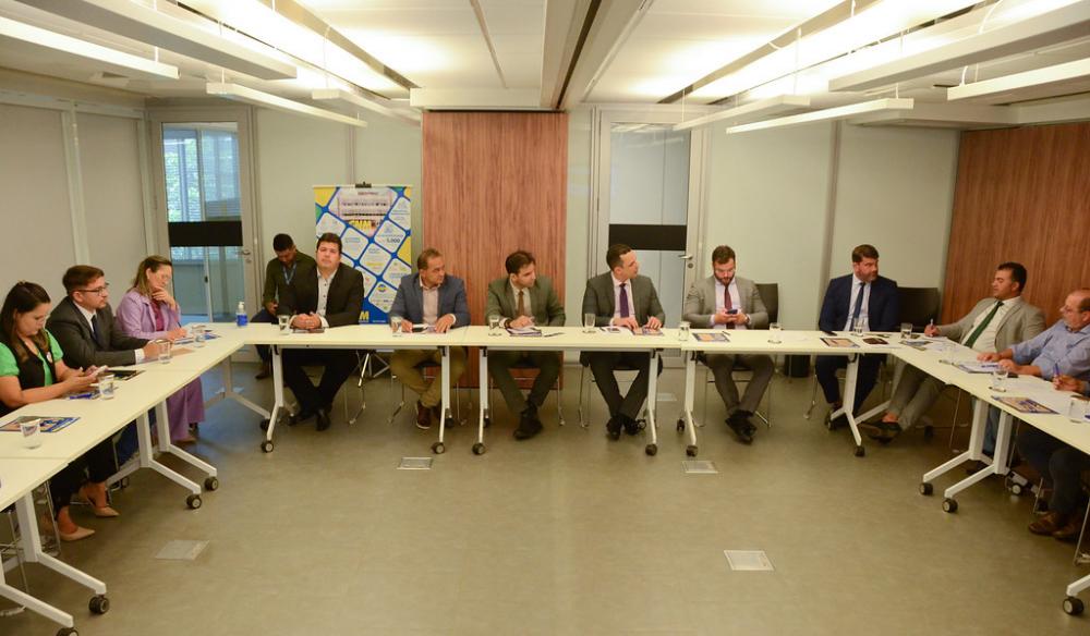 Famup leva delegação de prefeitos a Brasília para apresentar proposta que evita perdas de FPM