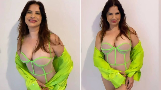 Musa dos Anos 90, Isadora Ribeiro posa de lingerie neon aos 57 anos