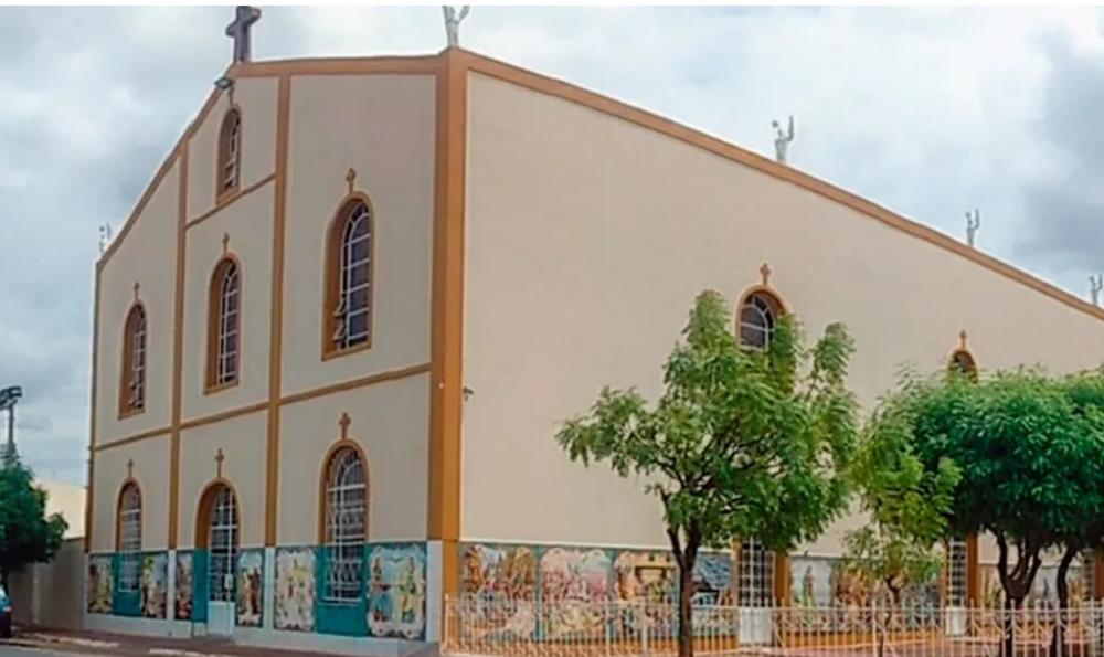 Renovação Carismática Católica realiza retiro de carnaval no Salão Paroquial da Igreja de Santo Antônio
