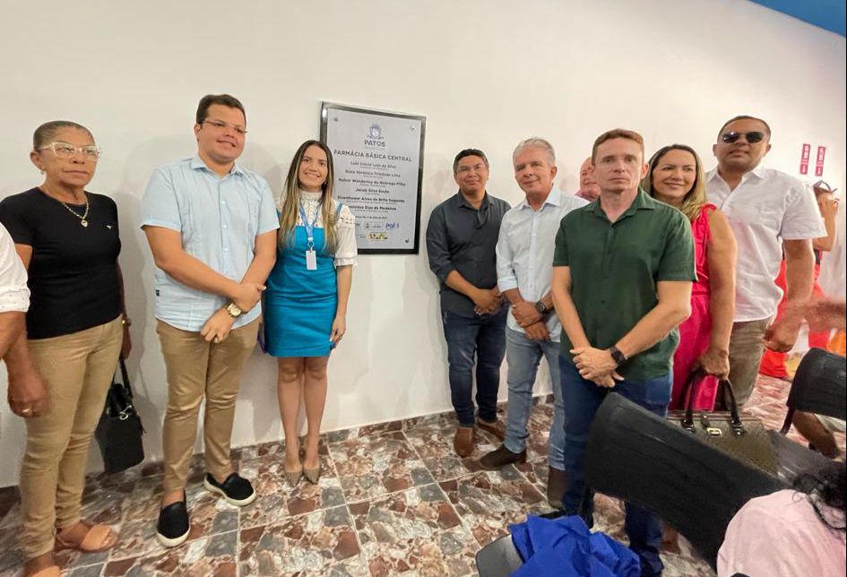 Prefeito Nabor entrega nova sede da Farmácia Básica central e implanta consultório farmacêutico