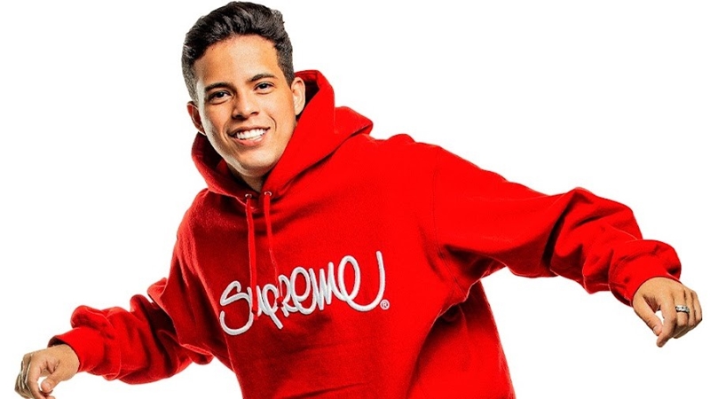 Felipe Amorim cancela show após suspeita de pneumonia e bactéria