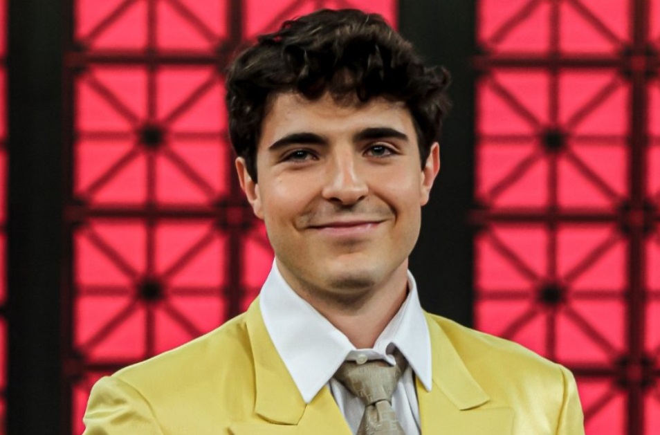 João Liberato tem propostas para a TV? Filho de Gugu conta tudo!