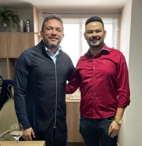 Elton Pablo e VC NA MÍDIA parabenizam o competente Dr. Pedro Augusto pelo seu dia