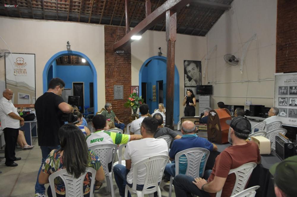 Em comemoração ao dia do Radialista, AISP realiza exposições sobre a história do rádio em Patos