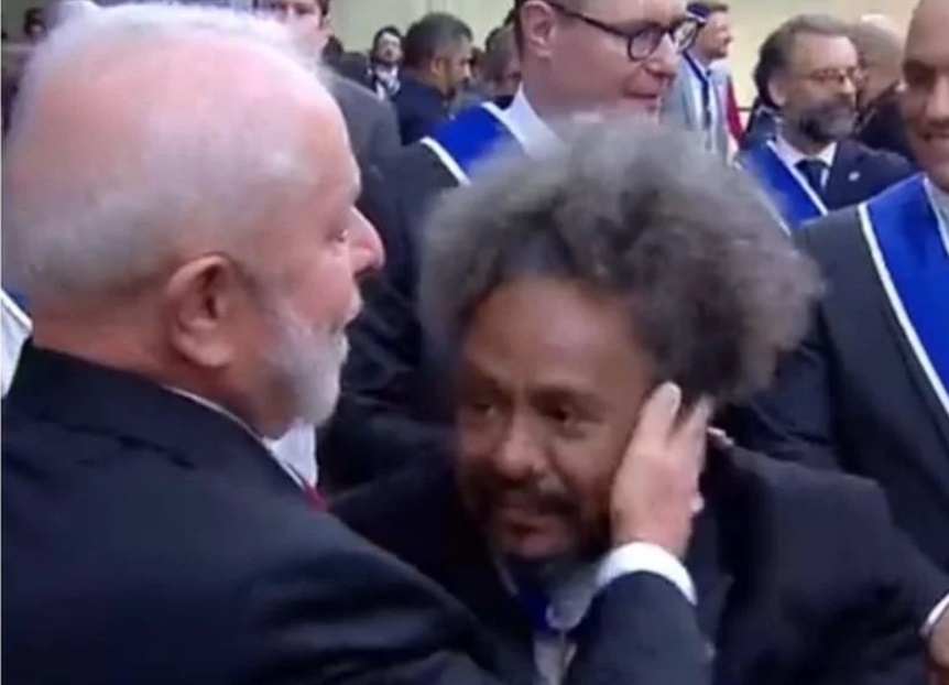 Lula concede título da Ordem do Rio Branco aos paraibanos Chico César, Daniella Ribeiro, Veneziano Vital e Tarciana Medeiros