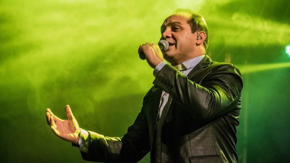 Natal de Luz com Padre Nilson Nunes marca início da programação da Band na TV Arapuan