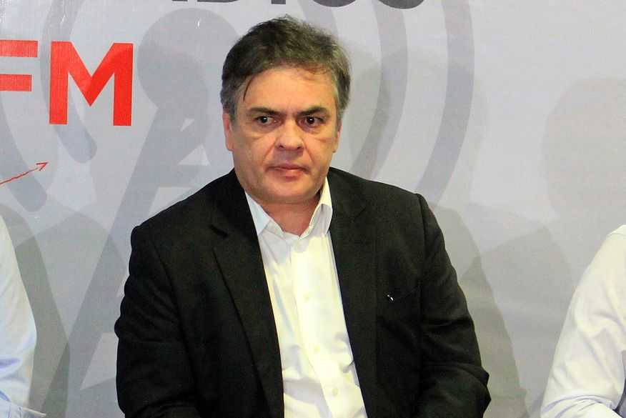 Cássio Cunha Lima descarta participar e apoiar candidaturas nas eleições de 2024 na Paraíba