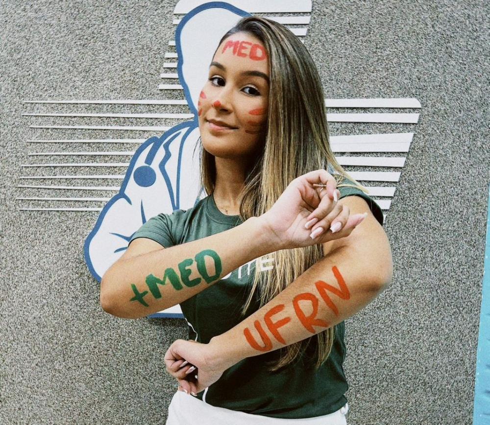 Jovem do município de Patos é aprovada para o Curso de Medicina da UFRN