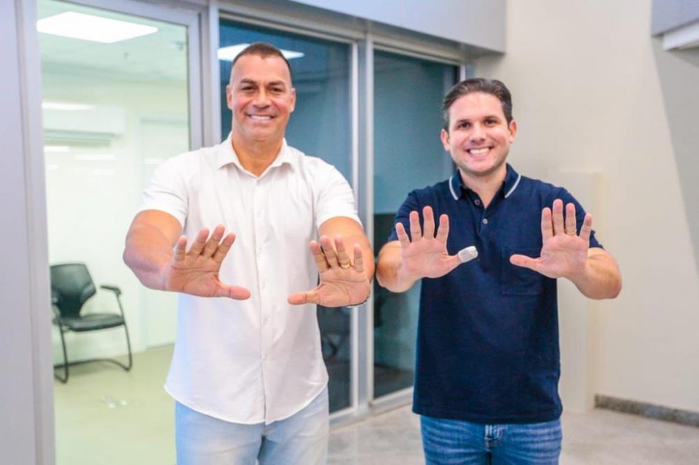 Prefeito de Sapé deixa o PSB e anuncia filiação ao Republicanos