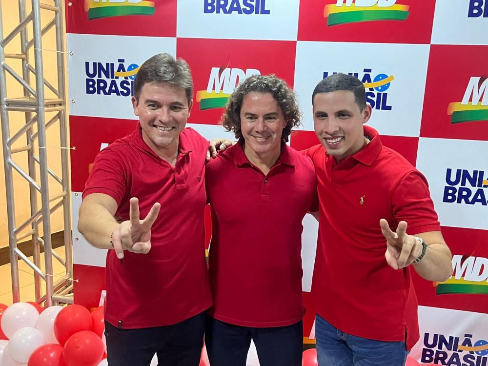 Veneziano participa do lançamento das pré-candidaturas a prefeito e vice de Santa Luzia na parceria MDB-Uniao Brasil: “mudar e desenvolver a cidade”