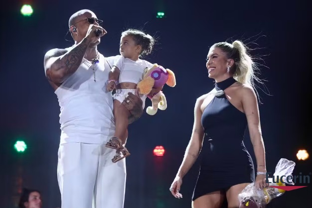 Léo Santana destaca 'personalidade forte' da filha, Liz, e rede de apoio feminina: 