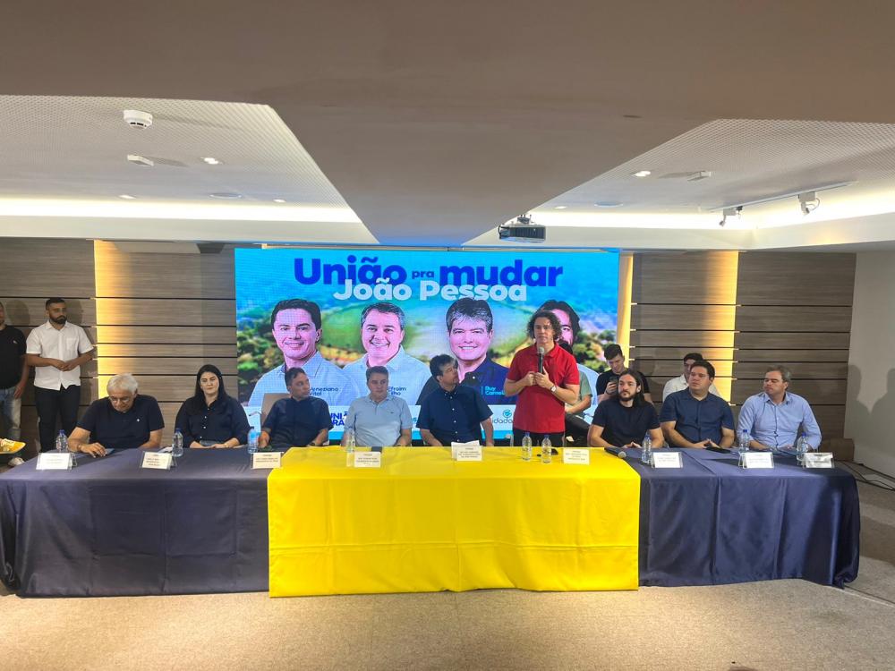 Veneziano anuncia apoio à pré-candidatura de Ruy a prefeito de João Pessoa e ao lado de Efraim Filho destaca “coerência e união” do grupo