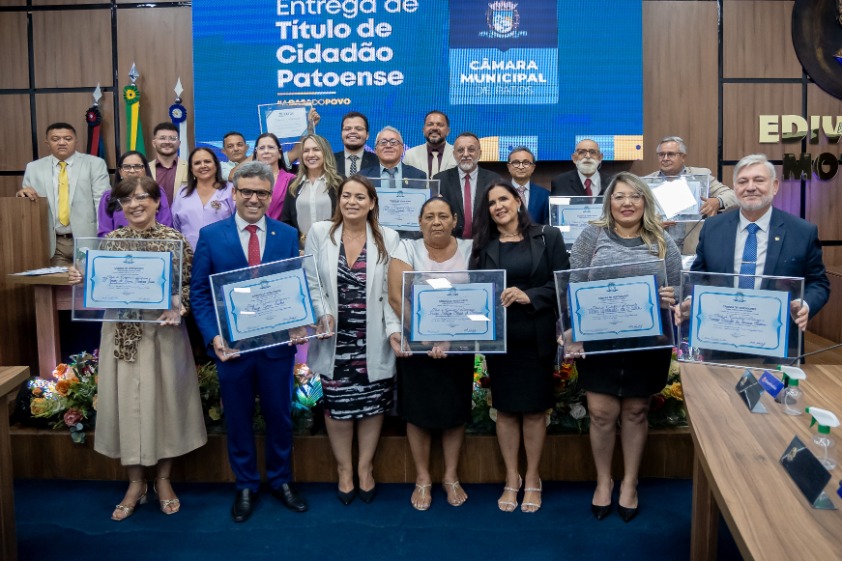 Câmara realiza última Sessão Solene de 2023 para entrega de horarias