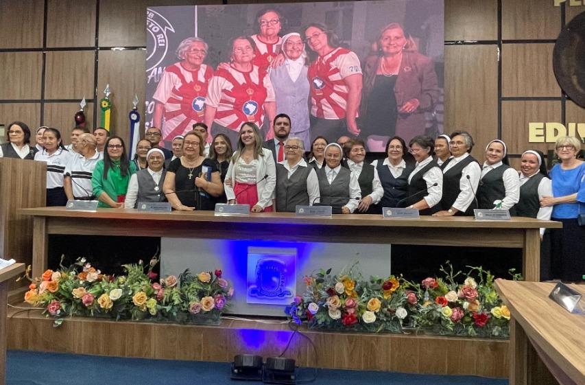 Colégio Cristo Rei é homenageado pelos 85 anos de fundação em Audiência Pública