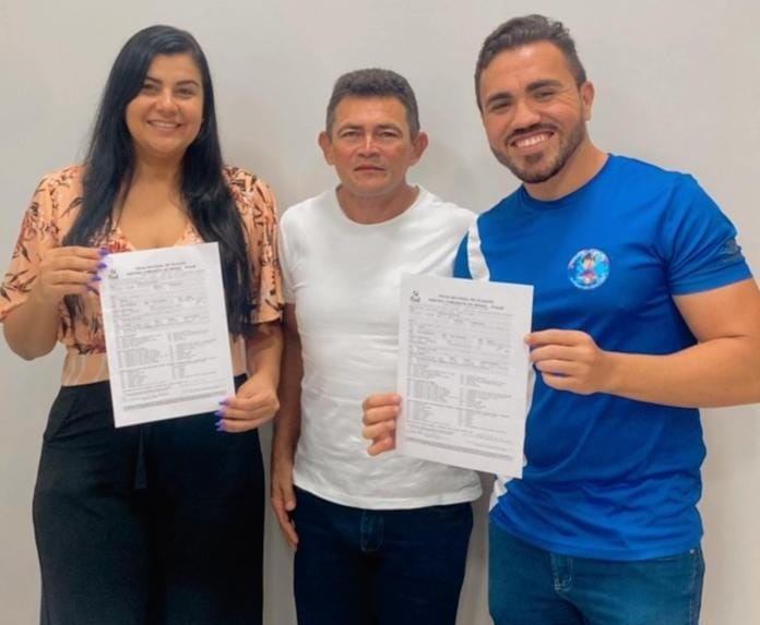  PC do B recebe com entusiasmo as filiações de Samara Oliveira e Samyr Xavier, em Patos
