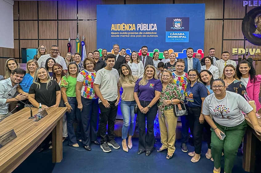 Audiência Pública na Câmara Municipal de Patos debate tema da campanha sobre autismo com foco na saúde de quem cuida