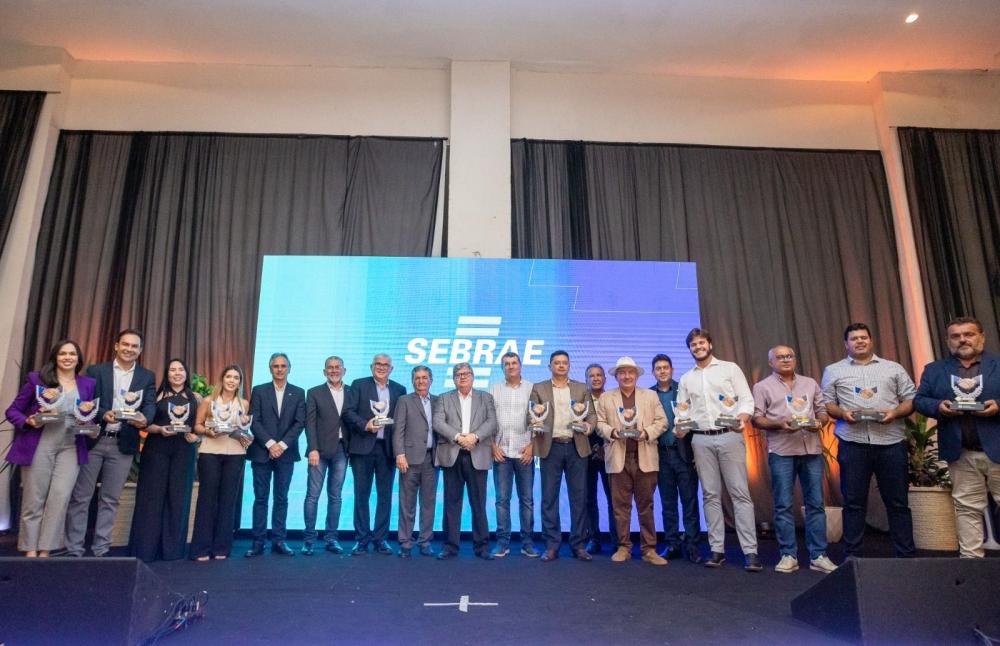 Sebrae contempla 17 projetos com o Prêmio Prefeitura Empreendedora