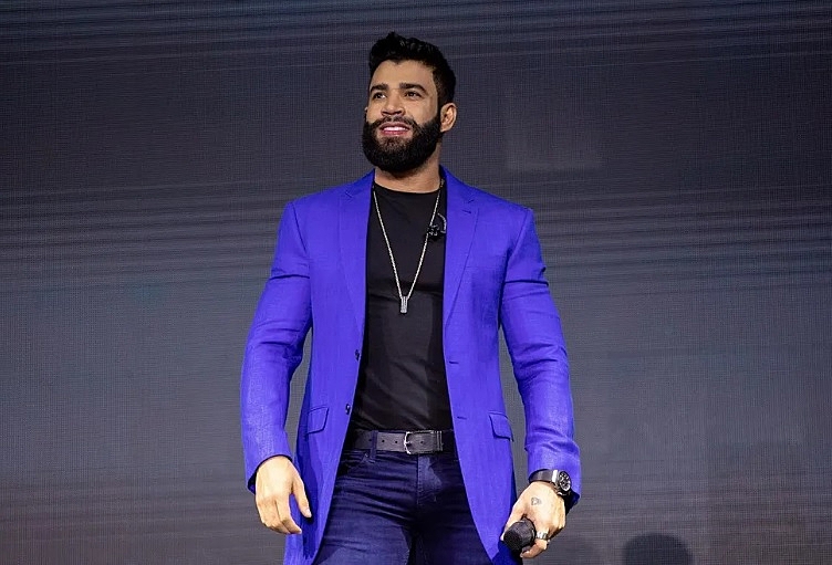 Gusttavo Lima interrompe espetáculo após mulher ser agredida