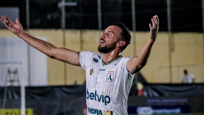 Com um jogador a menos, Sousa busca empate com Red Bull Bragantino no Marizão