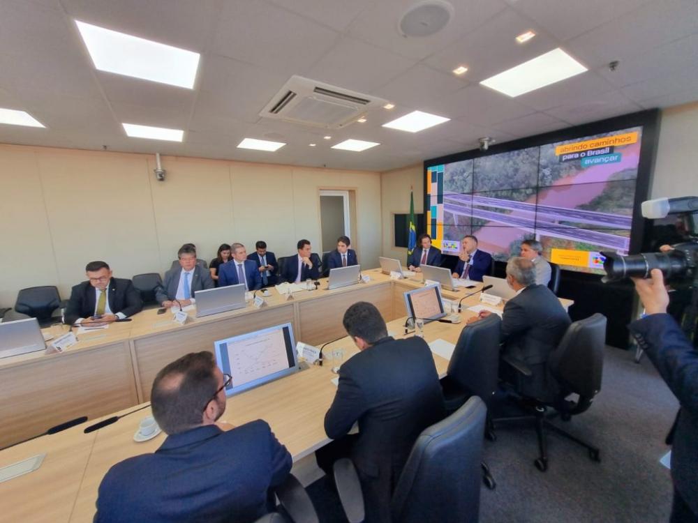 Ministro dos Transportes se reúne com bancada paraibana para discutir ações na Paraíba