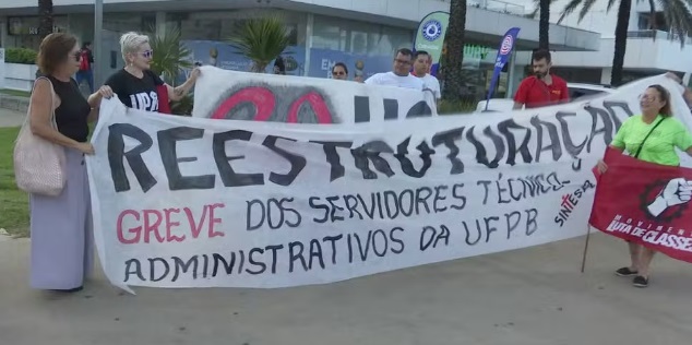 Greve de servidores técnico-administrativos em universidades federais da Paraíba passa de dois meses