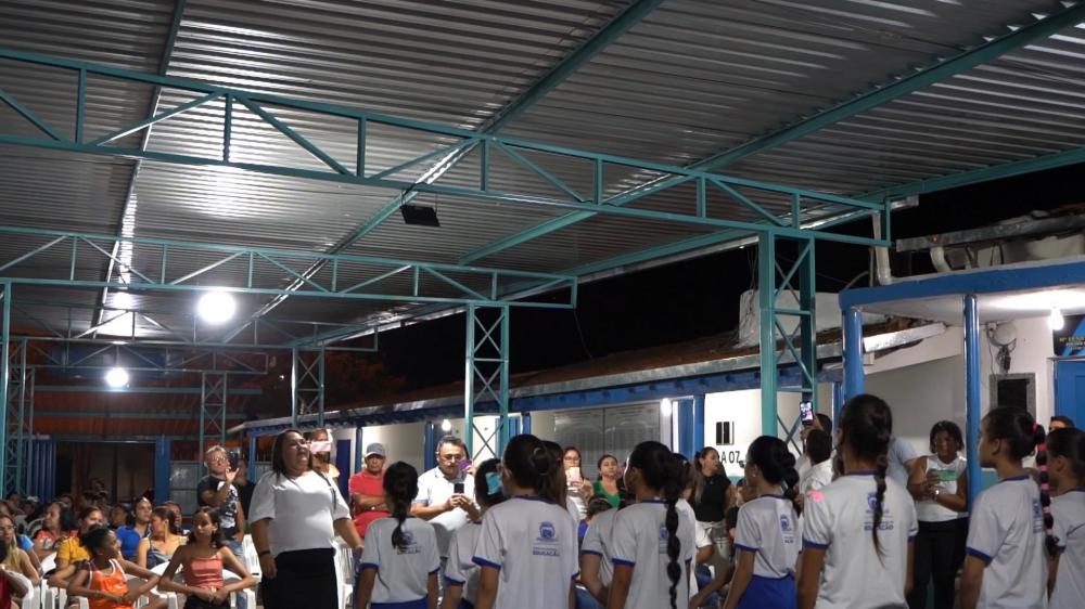 Prefeitura de Patos entrega reforma e cobertura do espaço recreativo da Escola Municipal Rotary Club