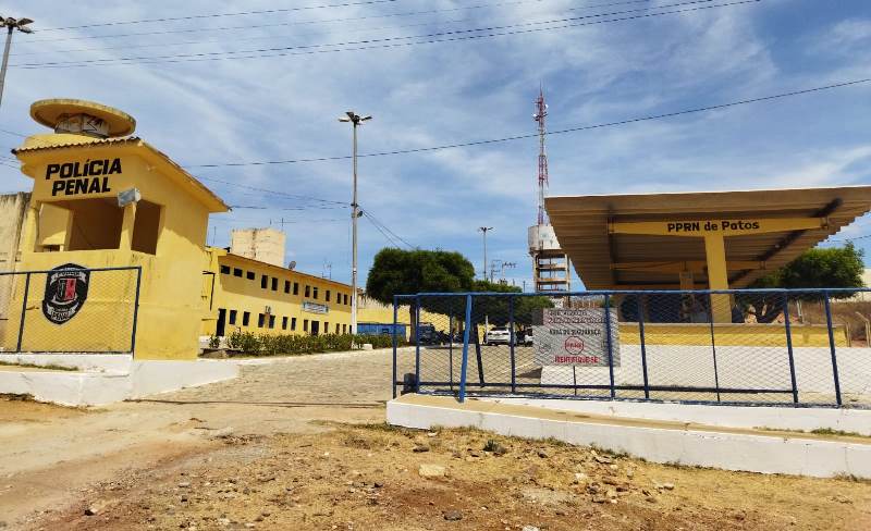 Governo autoriza empresas a se instalarem em presídios da Paraíba; medida vai gerar empregos aos detentos