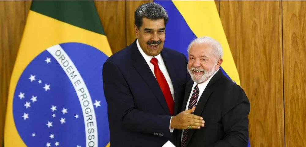 Após pressão, Lula cobra divulgação de dados da votação na Venezuela