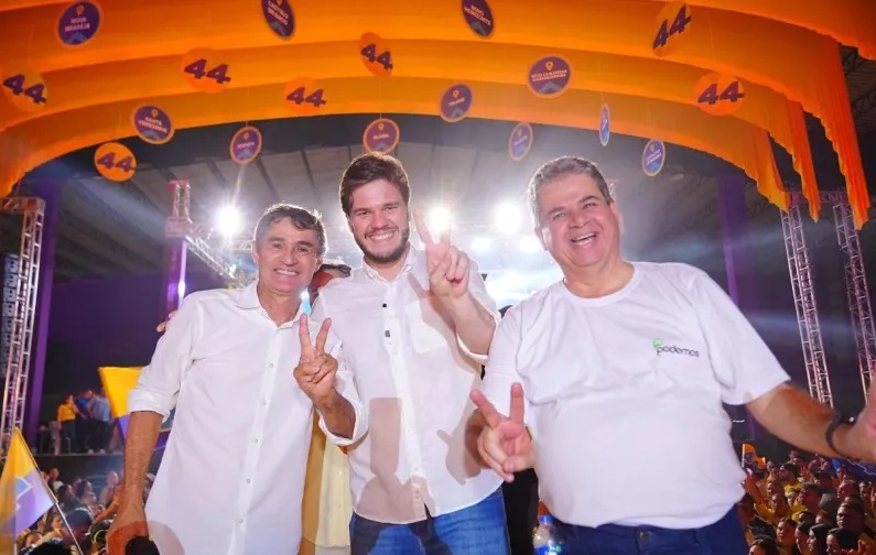 Bruno Cunha Lima é reeleito prefeito de Campina Grande com 57% dos votos