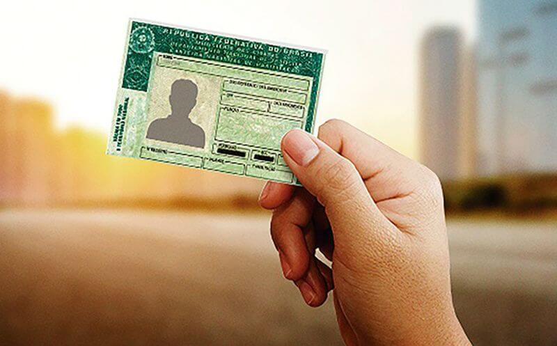 Motoristas da Paraíba serão avisados por WhatsApp sobre vencimento da CNH