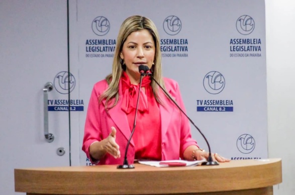 Deputada aponta avanço da representatividade feminina com eleição de Alanna Galdino para o TCE-PB