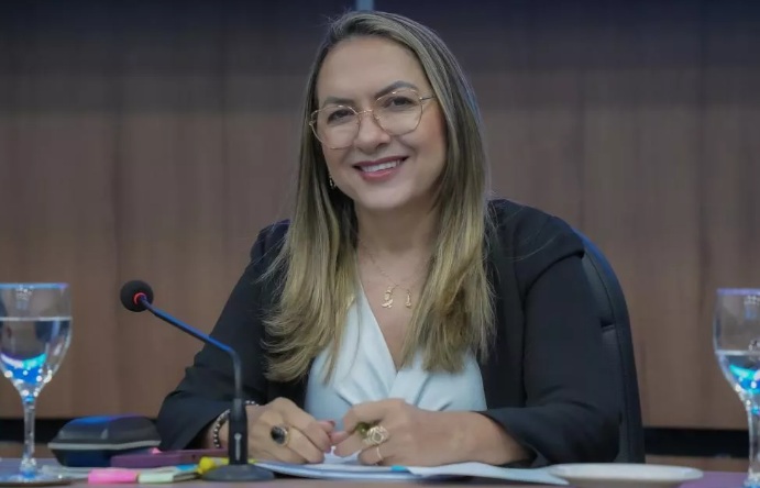 Site da Câmara Municipal de Patos contará com projetos de lei em tramitação, diz presidente Tide Eduardo