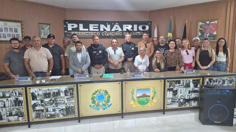 PRF participa de reunião na Câmara Municipal de Santa Terezinha em prol da segurança viária