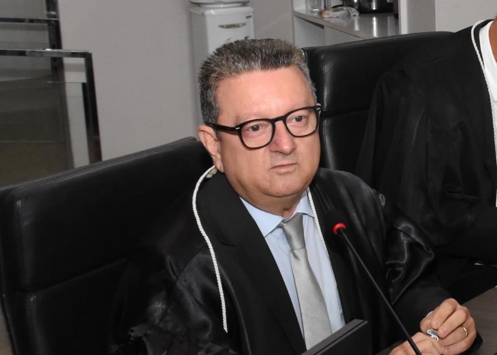 Desembargador Onaldo Queiroga lança livro ‘A Obra de Luiz Gonzaga e o Direito’