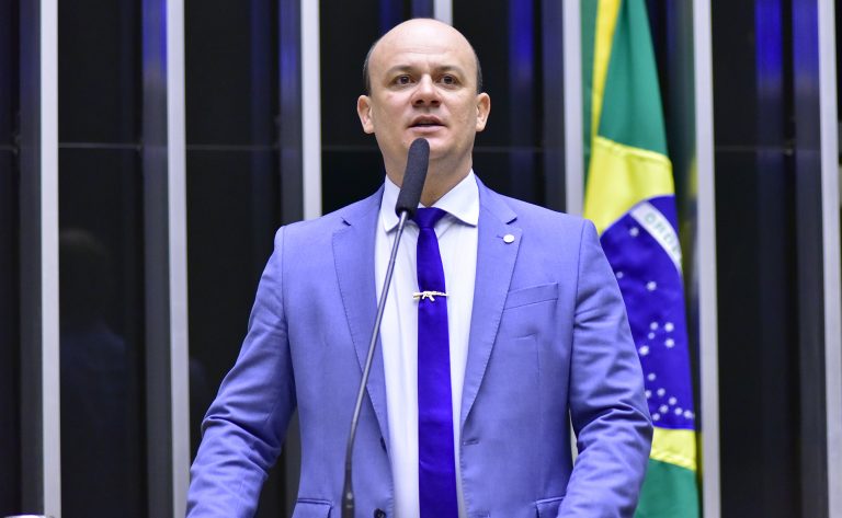 Cabo Gilberto afirma que decisão de Hugo Motta de não pautar urgência de PL da Anistia “vai custar caro”