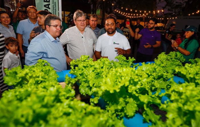 João Azevêdo participa de abertura da Expofeira Paraíba Agronegócio e destaca importância econômica do evento para o setor produtivo